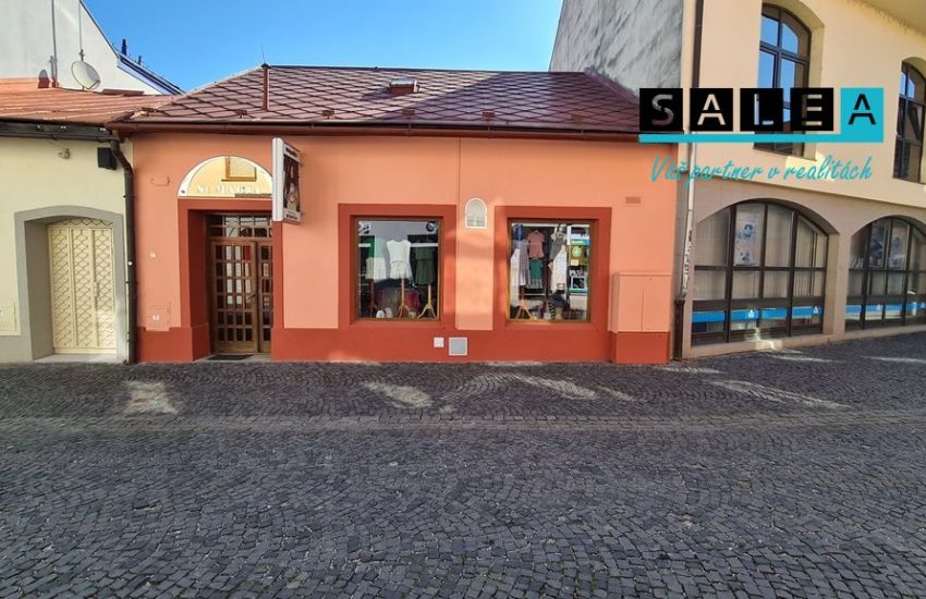 OBCHODNÝ PRIESTOR - RODINNÝ DOM PRIAMO V CENTRE MESTA