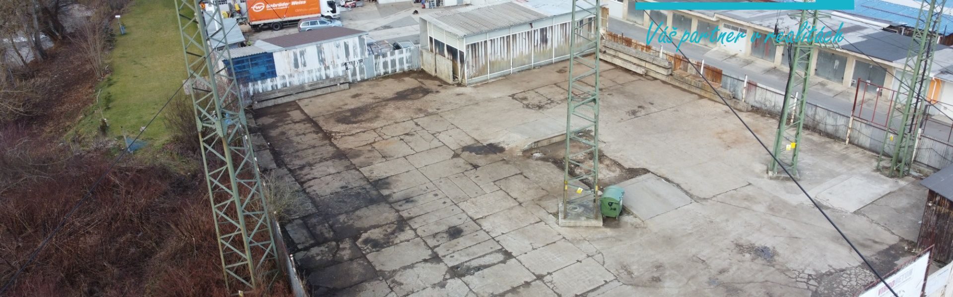 ŽILINA - POZEMOK/SPEVNENÁ PLOCHA  NA PRENÁJOM  VÝMERA 1226m2