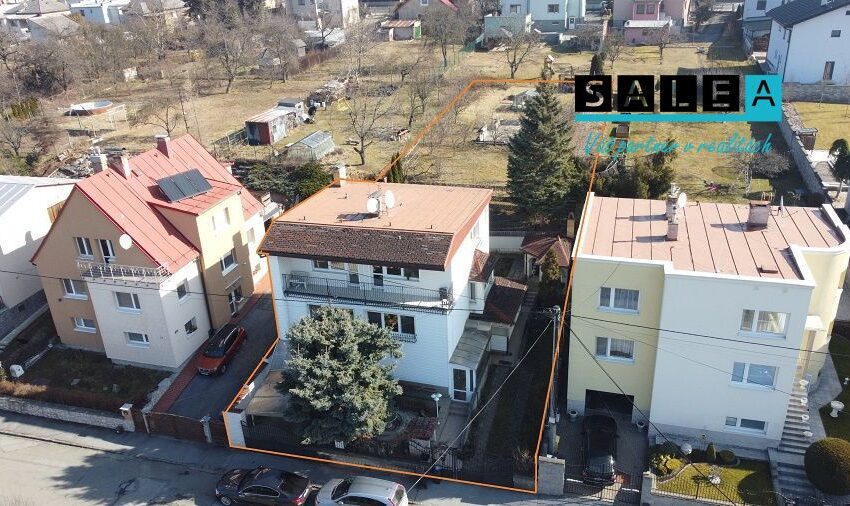 EXKLUZÍVNE NA PREDAJ ! RODINNÝ DOM - VILA V PREŠOVE VÝBORNÁ LOKALITA