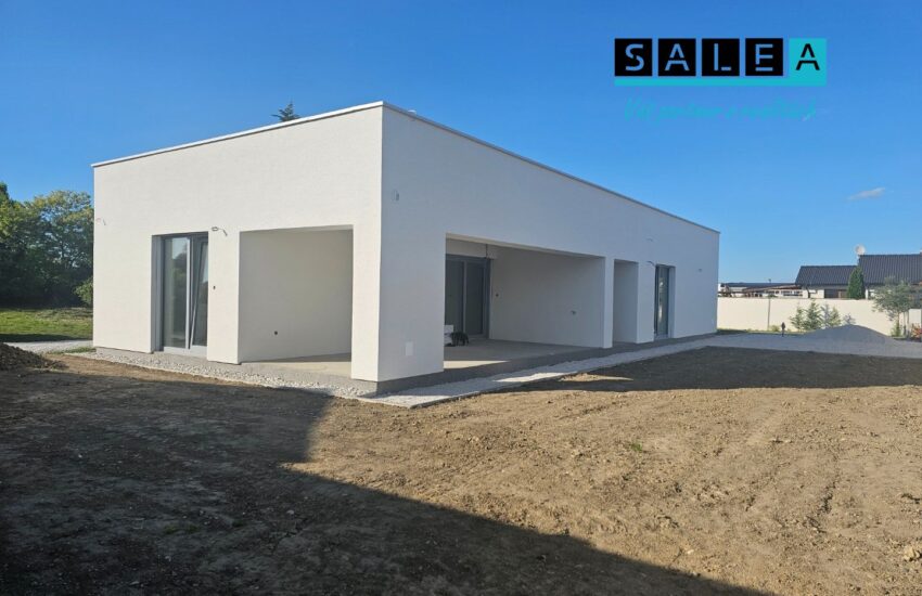 Rezervovaný Štýlová novostavba v Matúškove – dokončená do štádia skolaudovaný holodom.