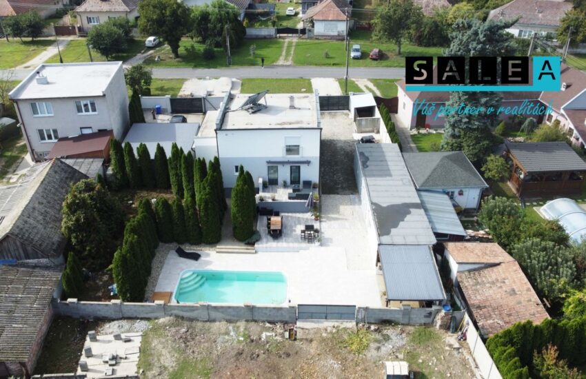 Exkluzívny villa dom s bazénom